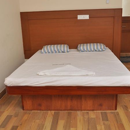 Altis Lodge Erode Εξωτερικό φωτογραφία