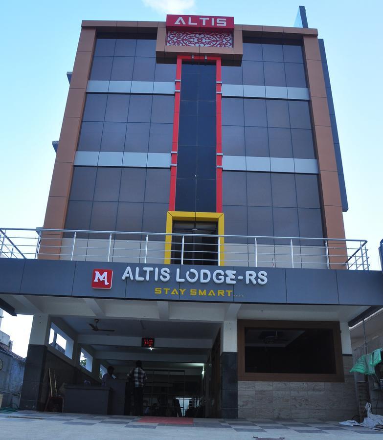 Altis Lodge Erode Εξωτερικό φωτογραφία